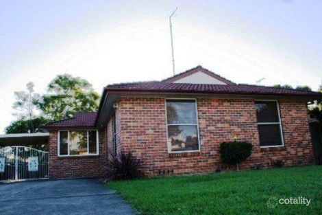 Property photo of 11 Lyrebird Crescent St Clair NSW 2759