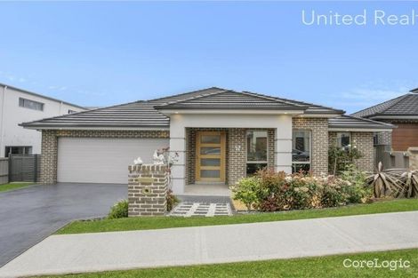 Property photo of 8 Wixstead Avenue Elizabeth Hills NSW 2171