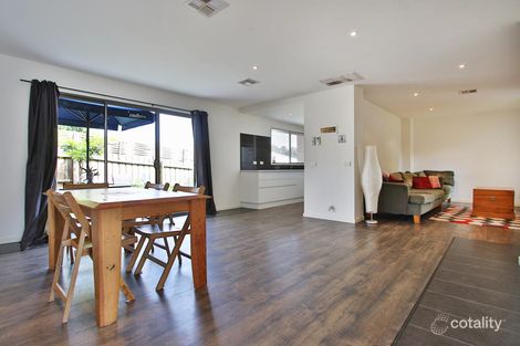 Property photo of 2/24 Dunoon Street Mooroolbark VIC 3138