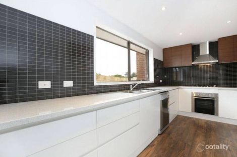 Property photo of 2/24 Dunoon Street Mooroolbark VIC 3138