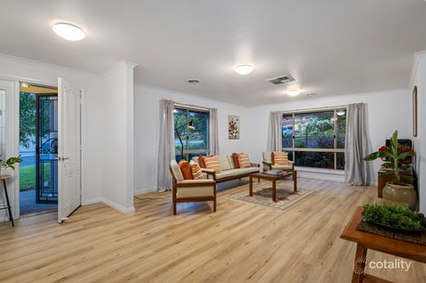 Property photo of 1 Prujoy Place West Albury NSW 2640