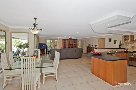 Property photo of 10 Kanangra Crescent Pacific Pines QLD 4211