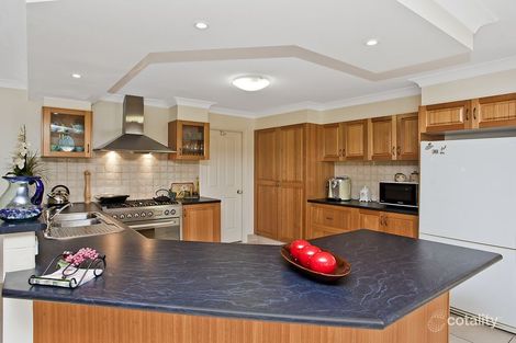 Property photo of 10 Kanangra Crescent Pacific Pines QLD 4211