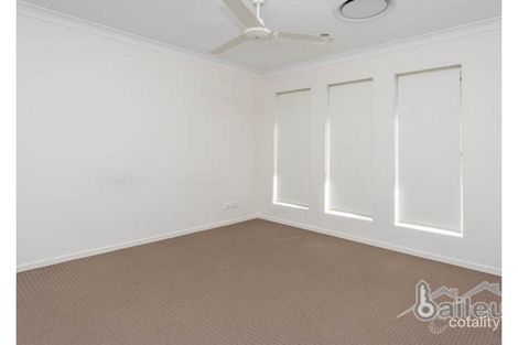 Property photo of 27 Westaway Crescent Andergrove QLD 4740