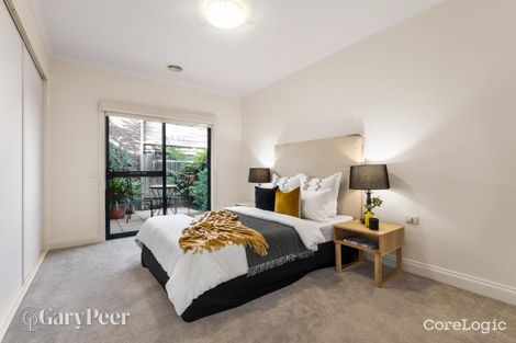 Property photo of 1/7 Eskdale Road Caulfield North VIC 3161