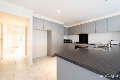 Property photo of 27 Giselle Grove Tarneit VIC 3029