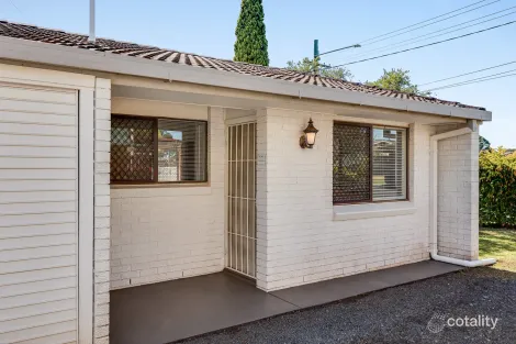 1/9 Nandi Ct, Newtown, QLD 4350