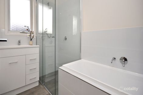Property photo of 8 Rachel Court Morphett Vale SA 5162