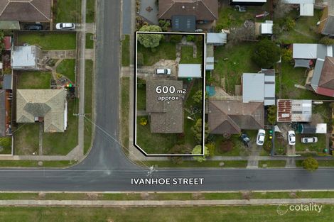 Property photo of 4 Ivanhoe Street Wendouree VIC 3355