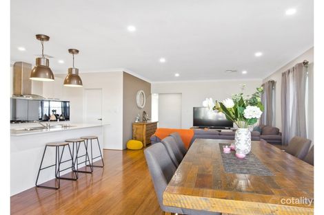 Property photo of 33 Manich Drive Martin WA 6110