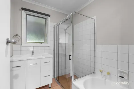 Property photo of 26 Phoenix Avenue Clare SA 5453