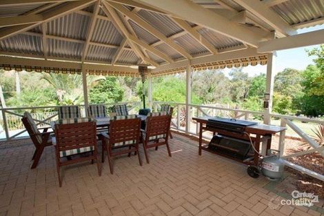 Property photo of 105 Burrows Retreat Mount Richon WA 6112