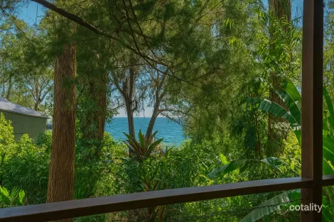 Property photo of 21 President Terrace Macleay Island QLD 4184