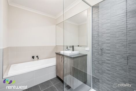 Property photo of 11B Fanshawe Boulevard Piara Waters WA 6112