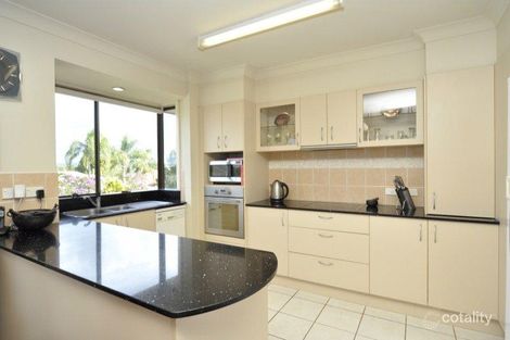 Property photo of 8 Third Avenue Labrador QLD 4215
