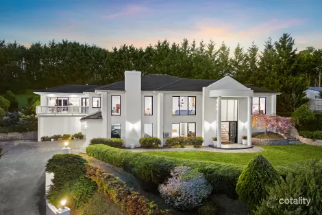 9 Mahoneys Ct, Warrandyte, VIC 3113