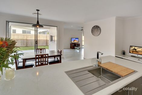 Property photo of 16 Brampton Crescent Mountain Creek QLD 4557