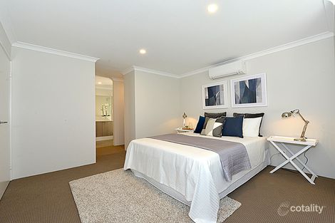 Property photo of 18 Bartley Chase Aveley WA 6069