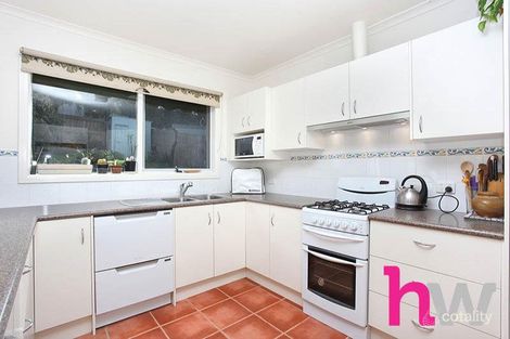Property photo of 20 Lambhill Crescent Highton VIC 3216