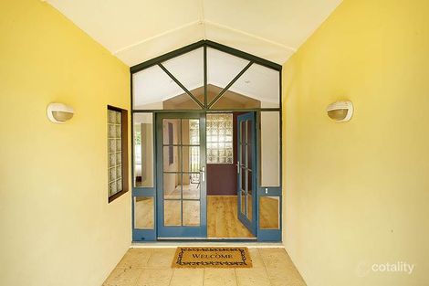 Property photo of 5 McAlvey Place Canning Vale WA 6155