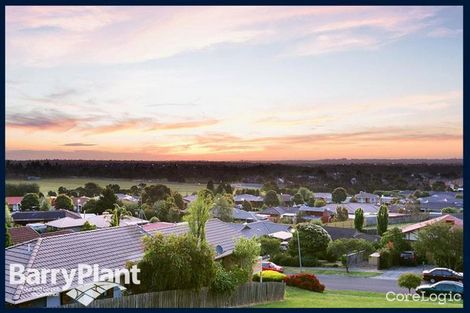 Property photo of 24 Leon Court Ferntree Gully VIC 3156