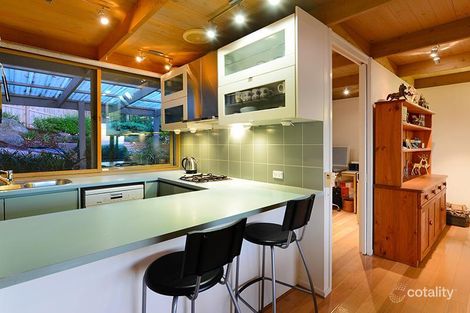 Property photo of 24 Leon Court Ferntree Gully VIC 3156