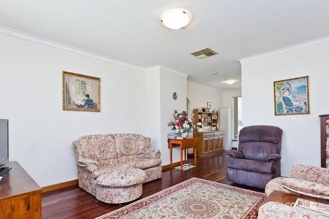 Property photo of 8B Dorset Street Kallaroo WA 6025