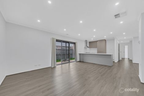 Property photo of 17 Parkedge Boulevard Mernda VIC 3754