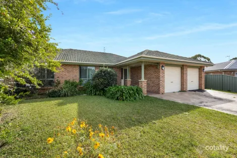Property photo of 16 Nulla Place St Georges Basin NSW 2540