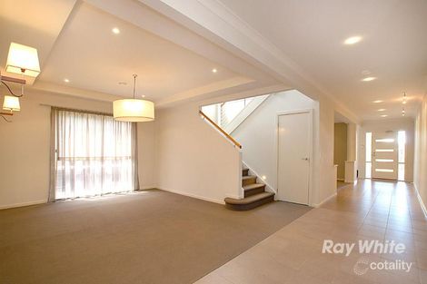 Property photo of 12 Chase Boulevard Berwick VIC 3806