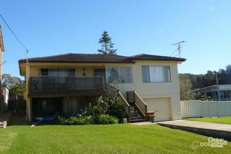 1 Moorong Cres, Malua Bay, NSW 2536