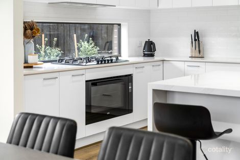 Property photo of 2 Autumn Way Diggers Rest VIC 3427