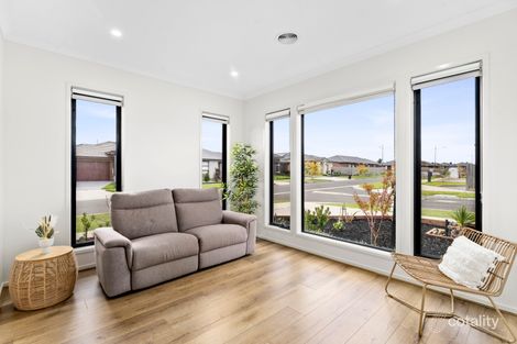 Property photo of 2 Autumn Way Diggers Rest VIC 3427