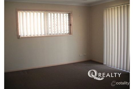 Property photo of 4 Links Avenue Meadowbrook QLD 4131