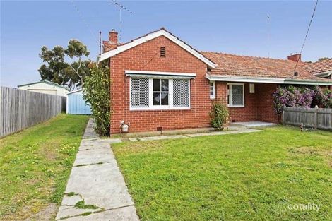 13 Pattison Ave, North Geelong, VIC 3215