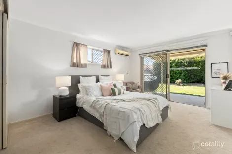 Property photo of 8 Kookaburra Place Doolandella QLD 4077