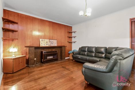 Property photo of 28 Brunning Crescent Frankston North VIC 3200