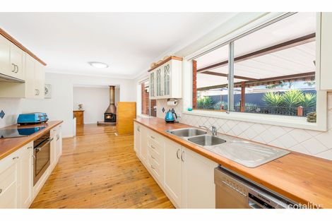 Property photo of 16 Marsden Avenue Elderslie NSW 2570