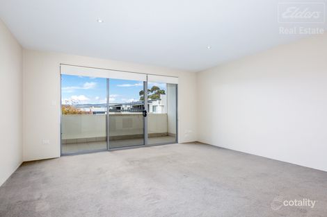 Property photo of 21A/17 Uriarra Road Queanbeyan NSW 2620