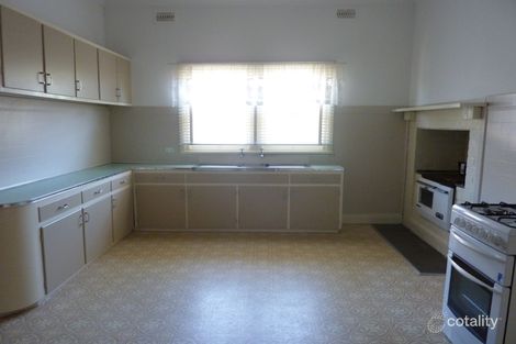 Property photo of 33 Gordon Street Wodonga VIC 3690