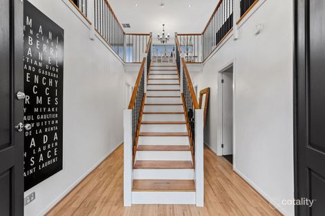Property photo of 4 Bangor Drive Frankston VIC 3199