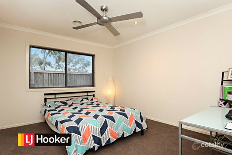 Property photo of 1 Arum Walk Mernda VIC 3754