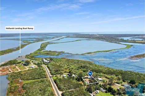 5 Douglas Ave, Hollands Landing, VIC 3862