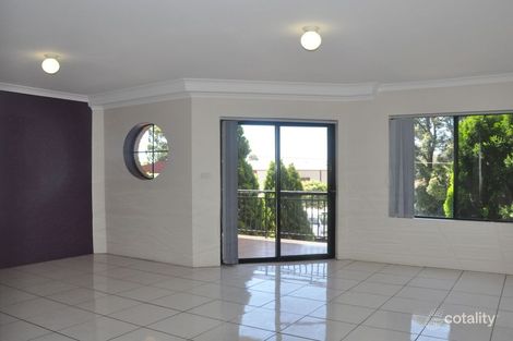 Property photo of 1/32 Fourth Avenue Blacktown NSW 2148