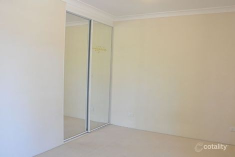 Property photo of 1/32 Fourth Avenue Blacktown NSW 2148