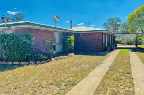 Property photo of 3 Lee Street Miles QLD 4415