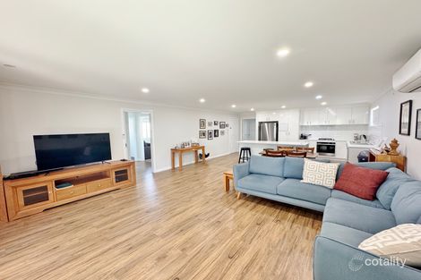 Property photo of 2/33 William Street Young NSW 2594
