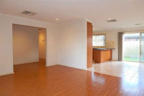 Property photo of 2/21 Chaleyer Street Reservoir VIC 3073