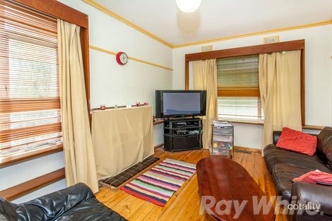 Property photo of 42 Cleveland Road Ashwood VIC 3147