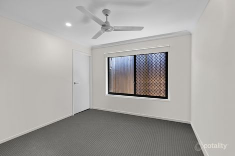 Property photo of 7 Pintail Circuit Deebing Heights QLD 4306